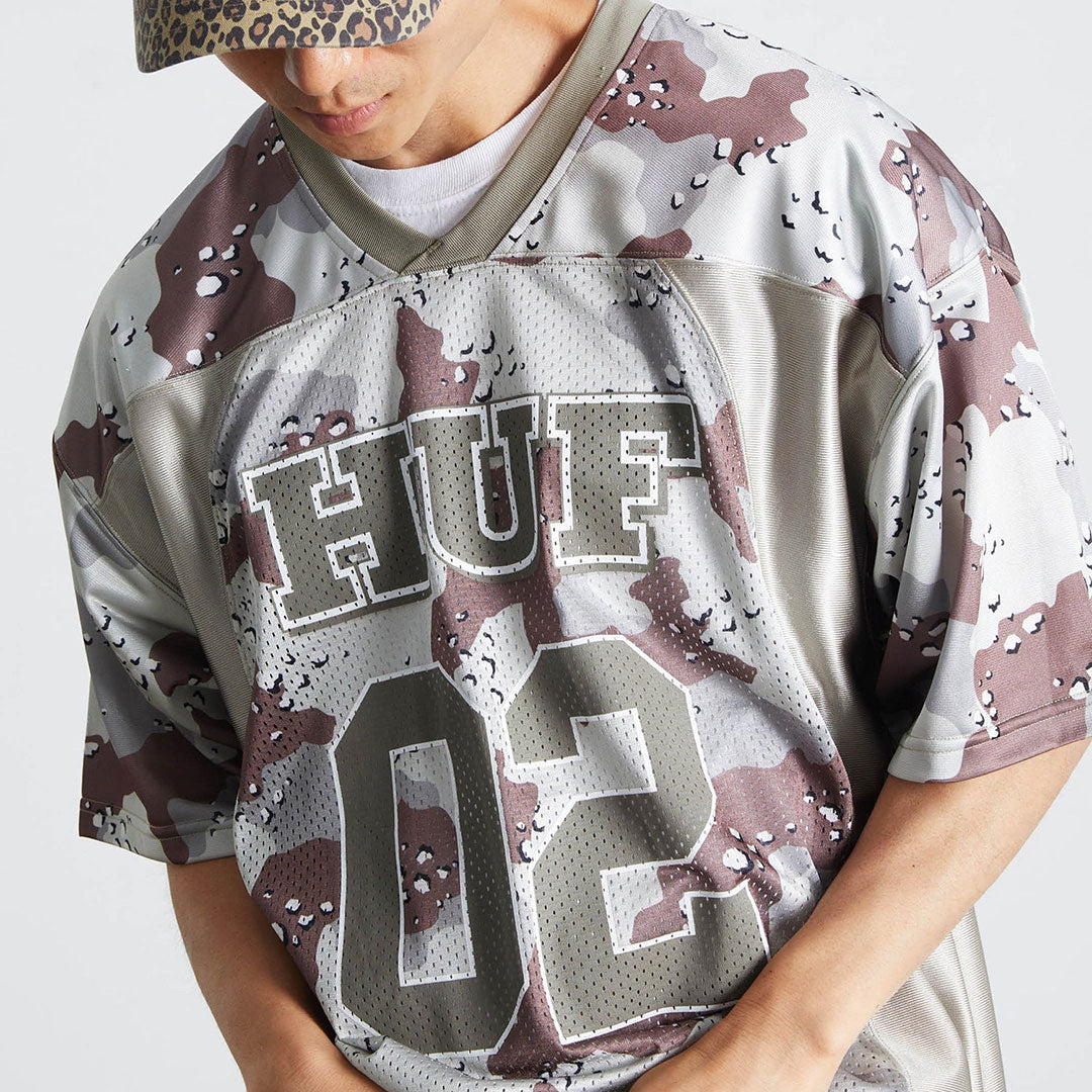 HUF(ハフ)| CAMO FOOTBALL JERSEY / BROWN | スノーボード・スケートボードのTACTICS JAPAN