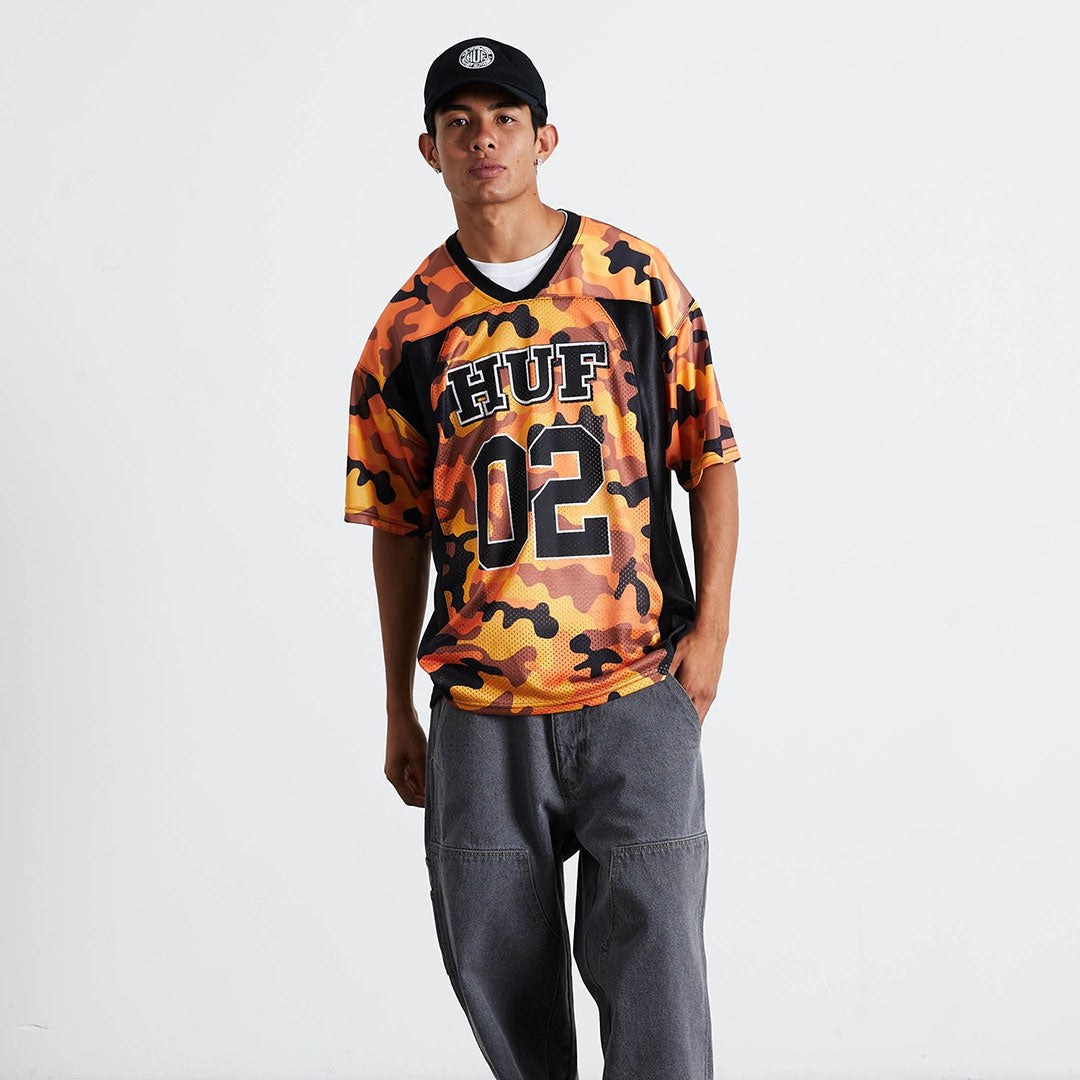 HUF(ハフ)| CAMO FOOTBALL JERSEY / LAVA | スノーボード・スケートボードのTACTICS JAPAN