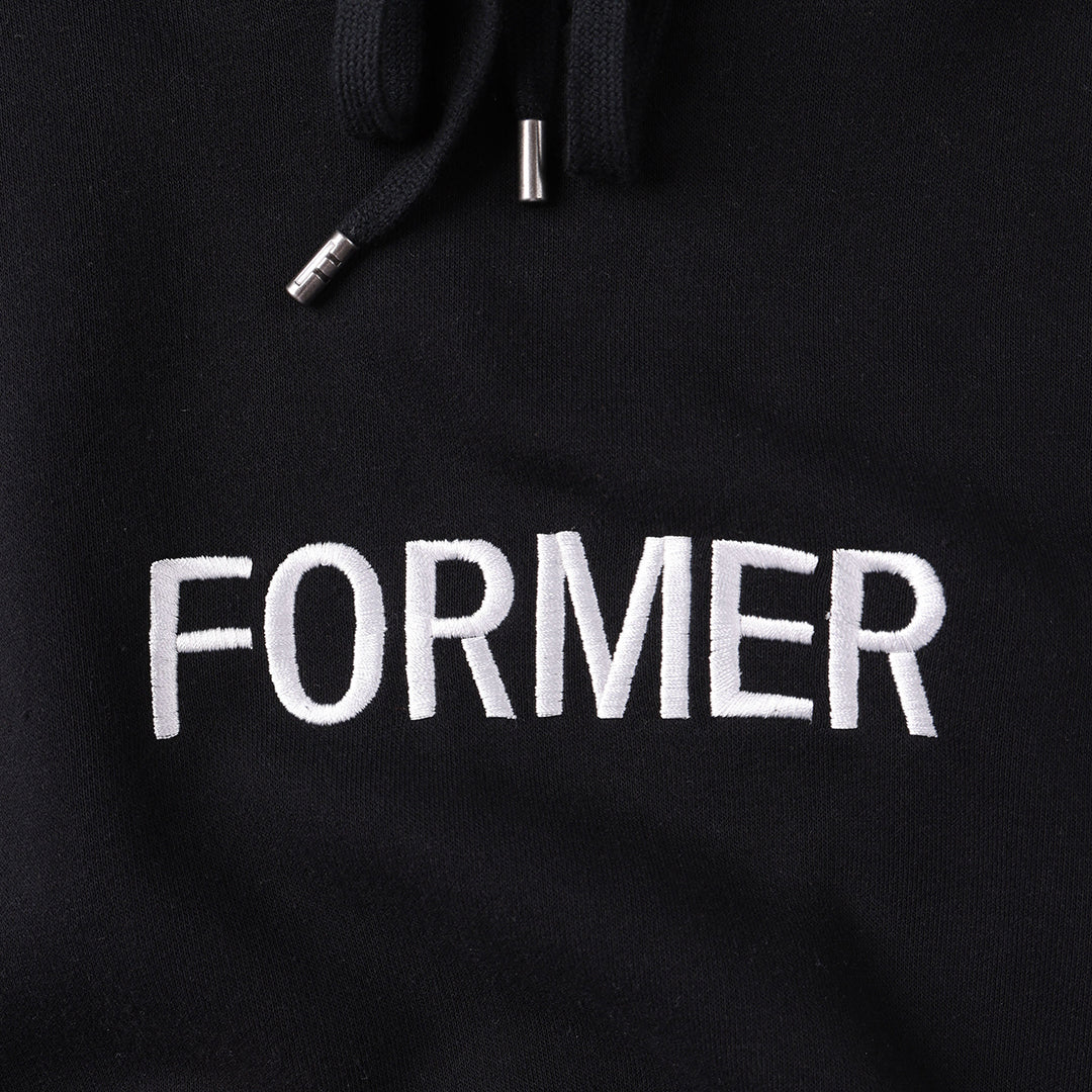 FORMER(フォーマー) | LEGACY EMB HOOD / BLACK | スノーボード・スケートボードのTACTICS JAPAN