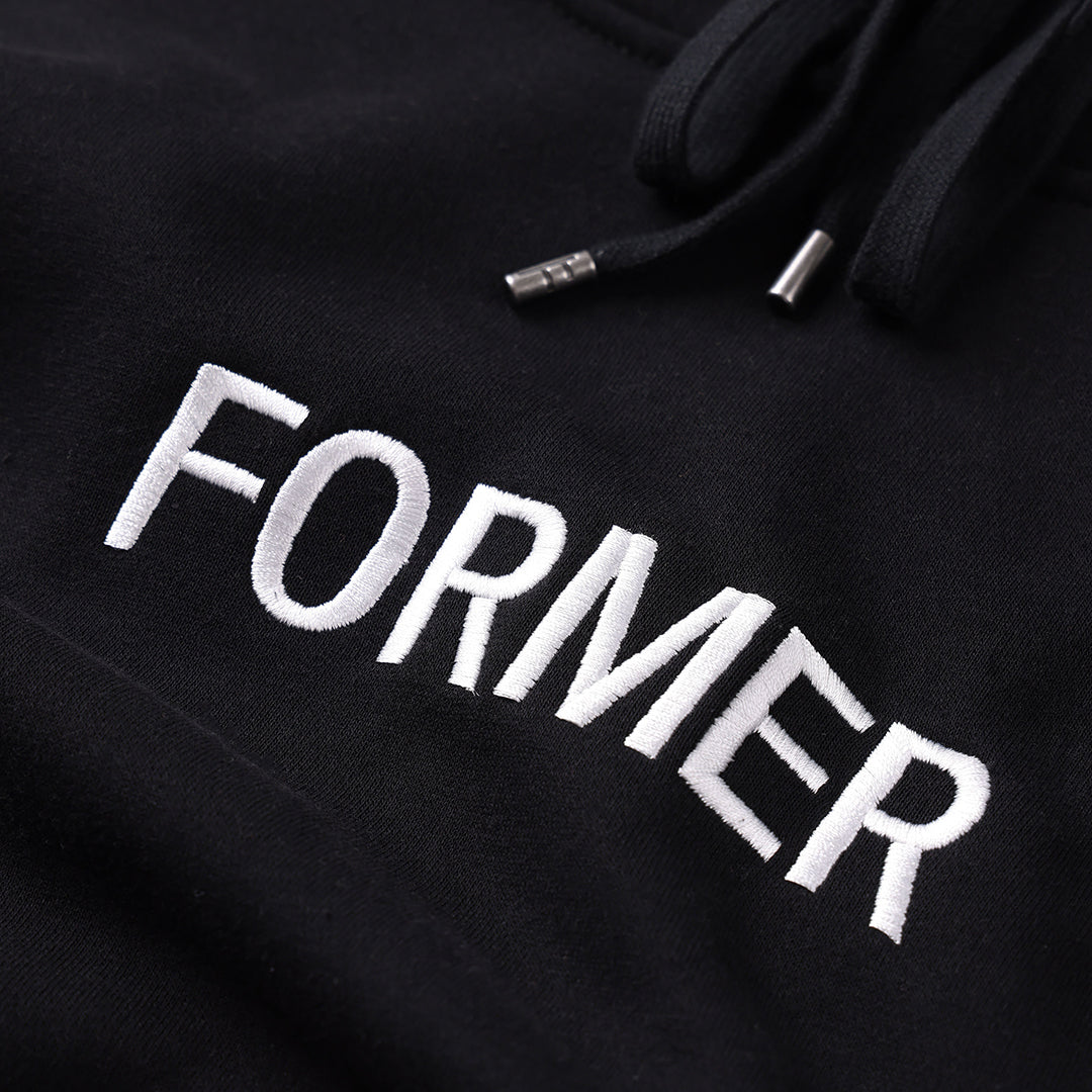 FORMER(フォーマー) | LEGACY EMB HOOD / BLACK | スノーボード・スケートボードのTACTICS JAPAN