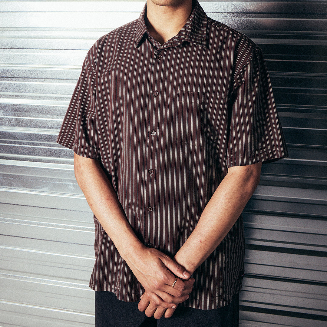 FORMER(フォーマー)| REYNOLDS STRIPE SS SHIRT | スノーボード・スケートボードのTACTICS JAPAN