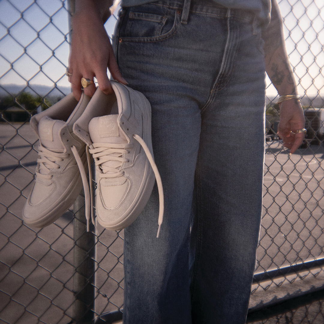 VANS(ヴァンズ)| SKATE HALF CAB WAFFLECUP BY ATIBA JEFFERSON / WHITE | スノーボード・スケートボードのTACTICS JAPAN