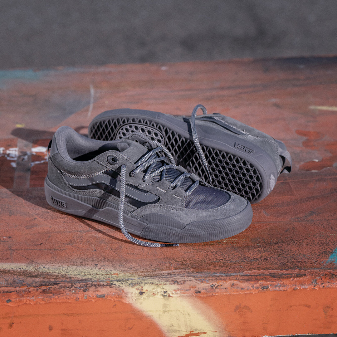 VANS(ヴァンズ)| SKATE 2 WAYVEE SHOE BY ATIBA JEFFERSON | スノーボード・スケートボードのTACTICS JAPAN