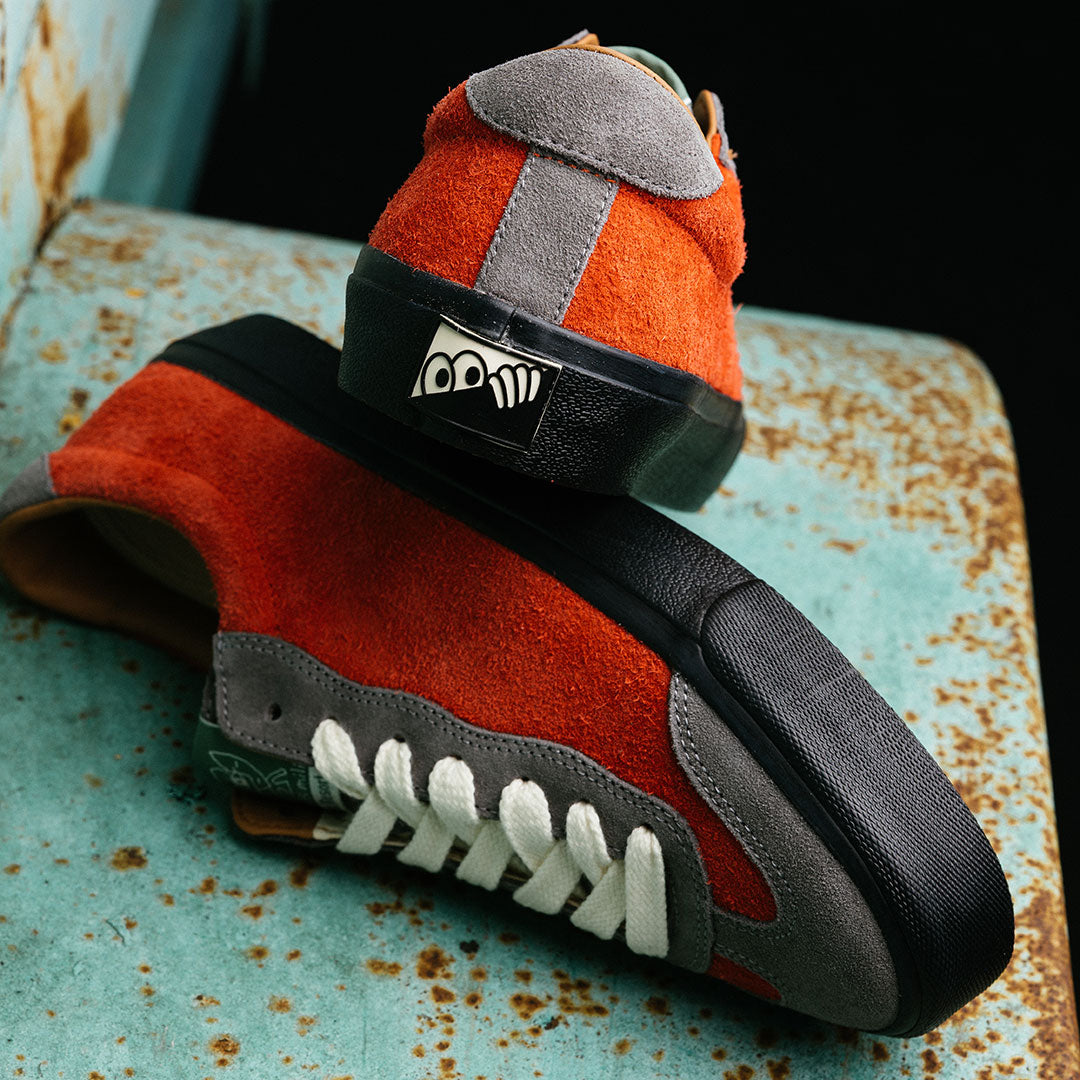 LAST RESORT AB(ラストリゾート エービー)| VM004 MILIC / RED CLAY/GREY/BLACK | スノーボード・スケートボードのTACTICS JAPAN