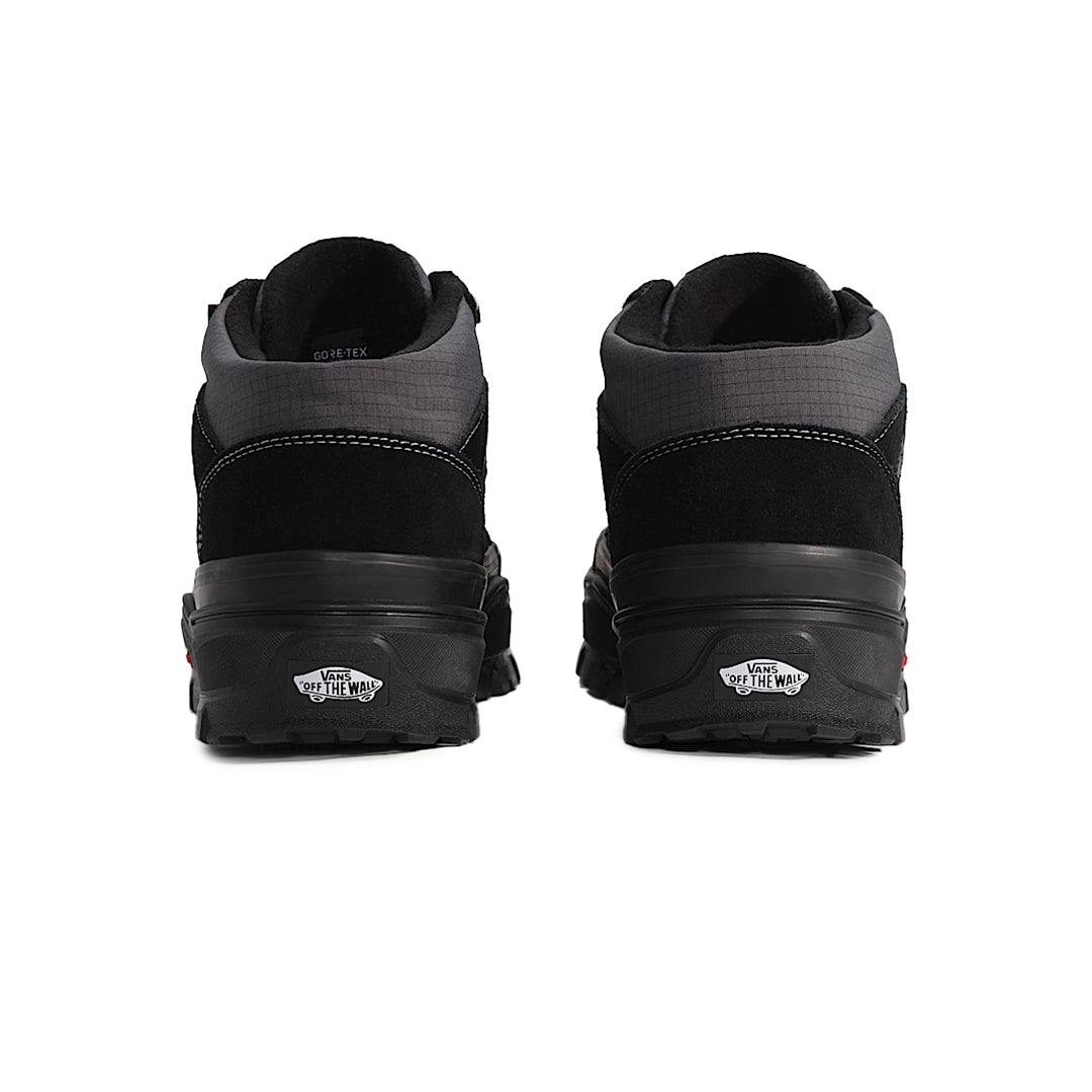 VANS(ヴァンズ)| MOUNTAIN MID GORE-TEX INSULATED SHOE / BLACK | スノーボード・スケートボードのTACTICS JAPAN