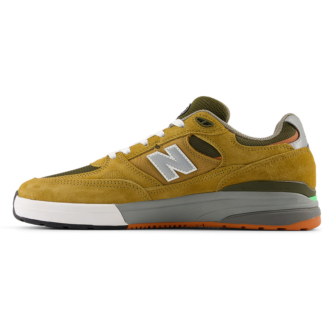 NEW BALANCE NUMERIC(ニューバランスヌメッリク)| スニーカー | NM933MNO | スノーボード・スケートボードのTACTICS JAPAN