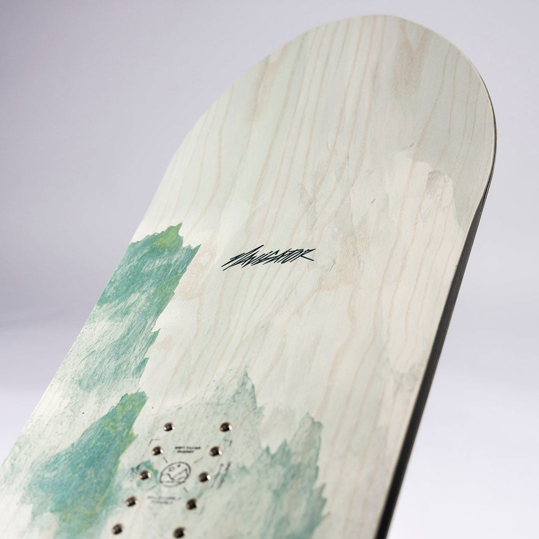 CAPiTA SNOWBOARDS(キャピタ スノーボード)| THE NAVIGATOR SNOWBOARD 2027 | スノーボード・スケートボードのTACTICS JAPAN