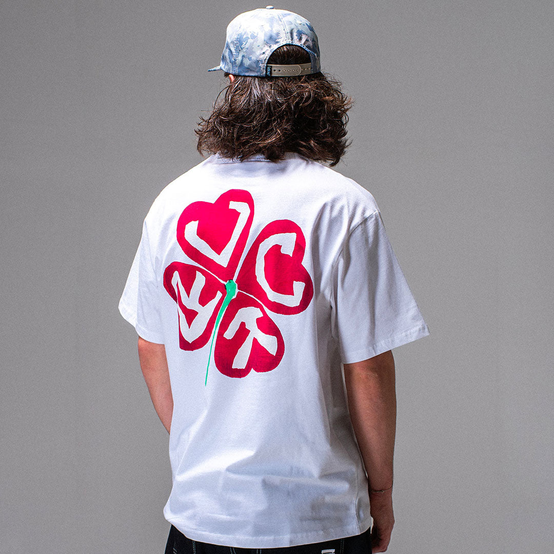 JACKER(ジャッカー)| RED CLOVER T-SHIRT / WHITE | スノーボード・スケートボードのTACTICS JAPAN