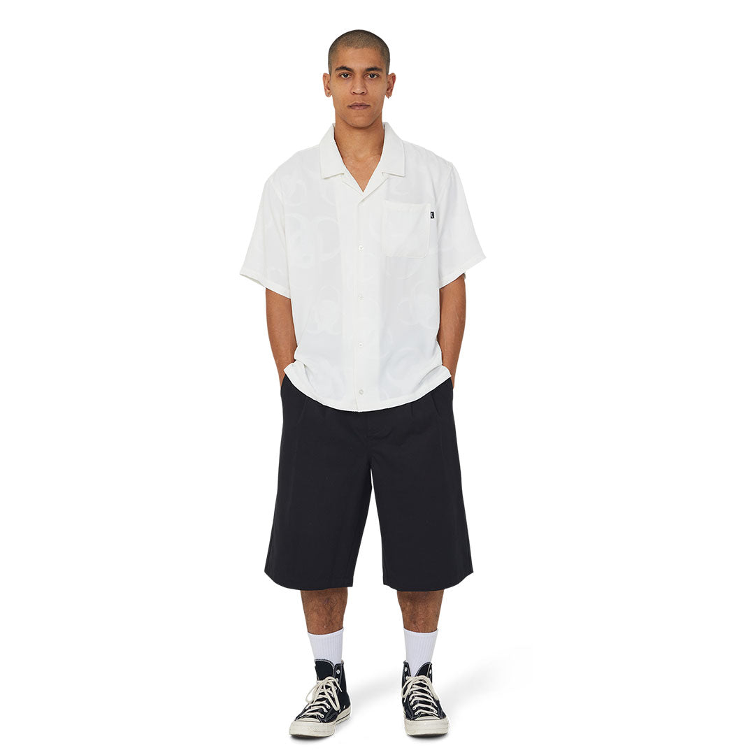 SORTA LONG CHINO SHORT / BLACK