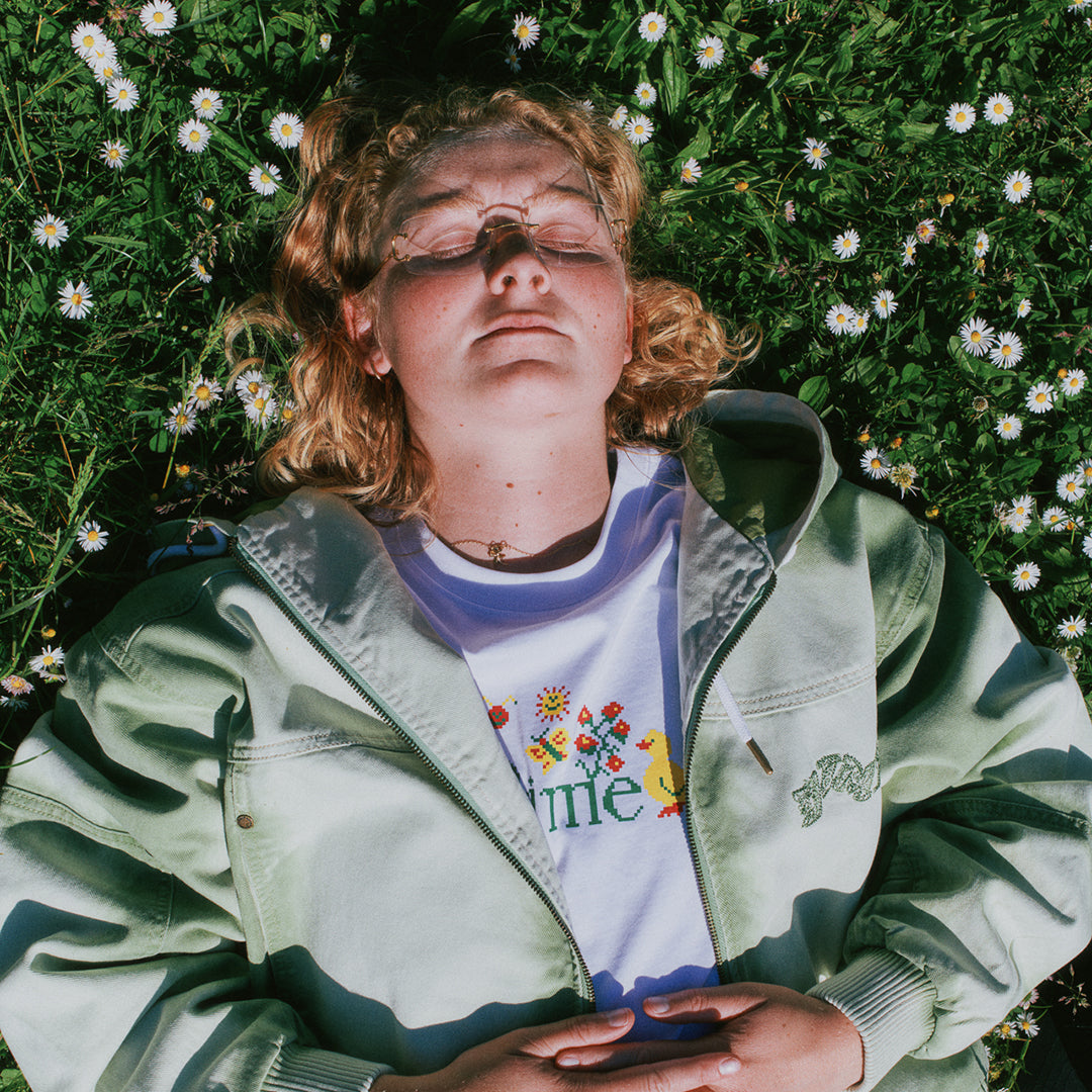 DIME MTL(ダイム モントリオール)| CLASSIC CROSS STITCH T-SHIRT / WHITE | スノーボード・スケートボードのTACTICS JAPAN