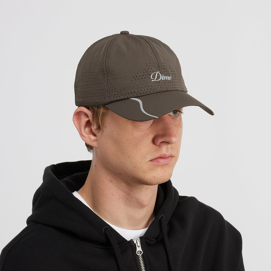 DIME MTL(ダイム モントリオール)| CURSIVE TECH CAP / CHARCOAL | スノーボード・スケートボードのTACTICS JAPAN