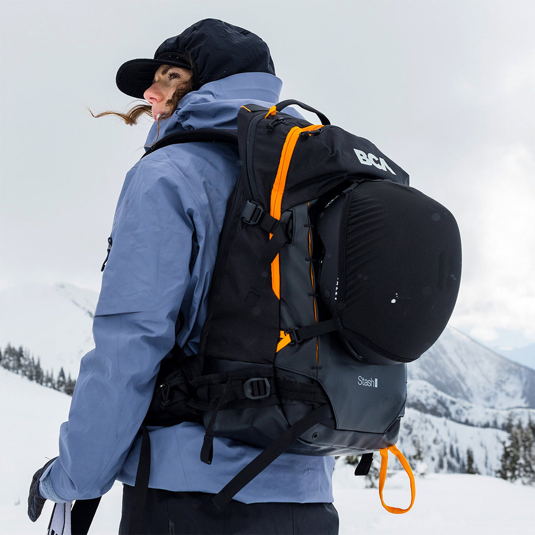 STASH 25 BACKPACK / BLACK