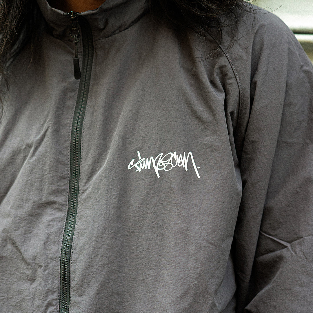 TIMESCAN(タイムスキャン)| SCRIPT LOGO WINDBREAKER | スノーボード・スケートボードのTACTICS JAPAN