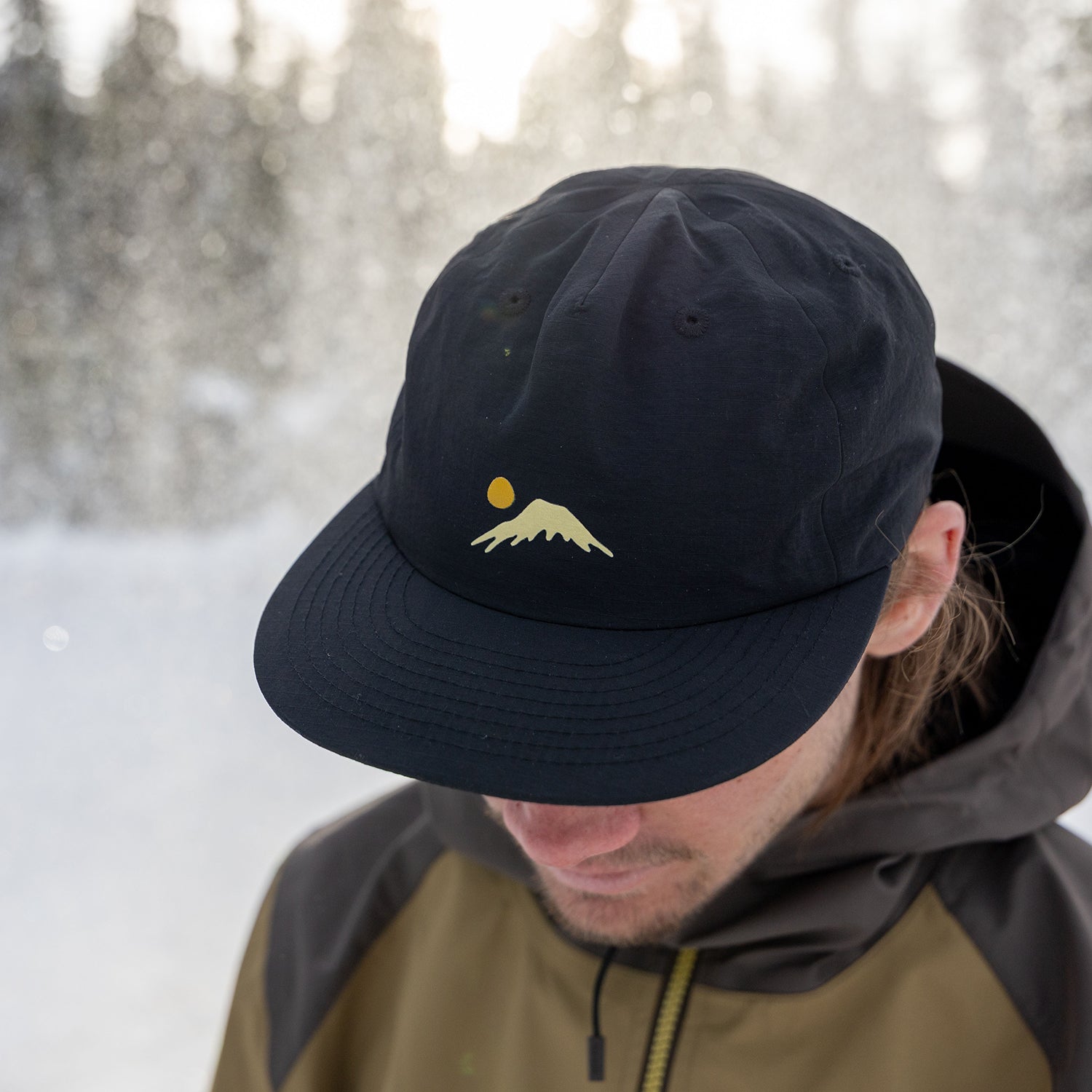 CASCADIA TOURING SNAPBACK HAT / BLACK