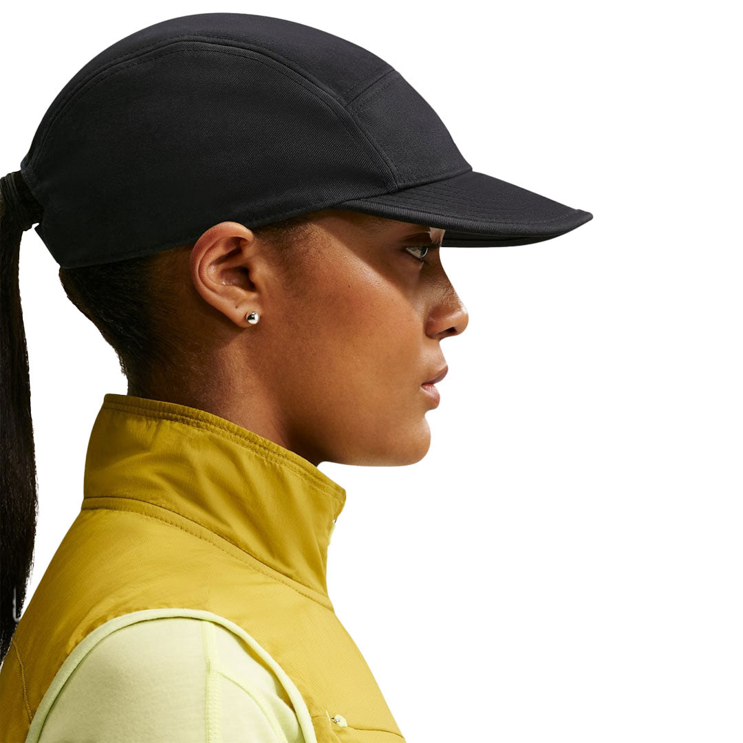 NIKE ACG(ナイキ エーシージー)| NIKE ACG FLY UNSTRUCTURED CAP / BLACK | スノーボード・スケートボードのTACTICS JAPAN