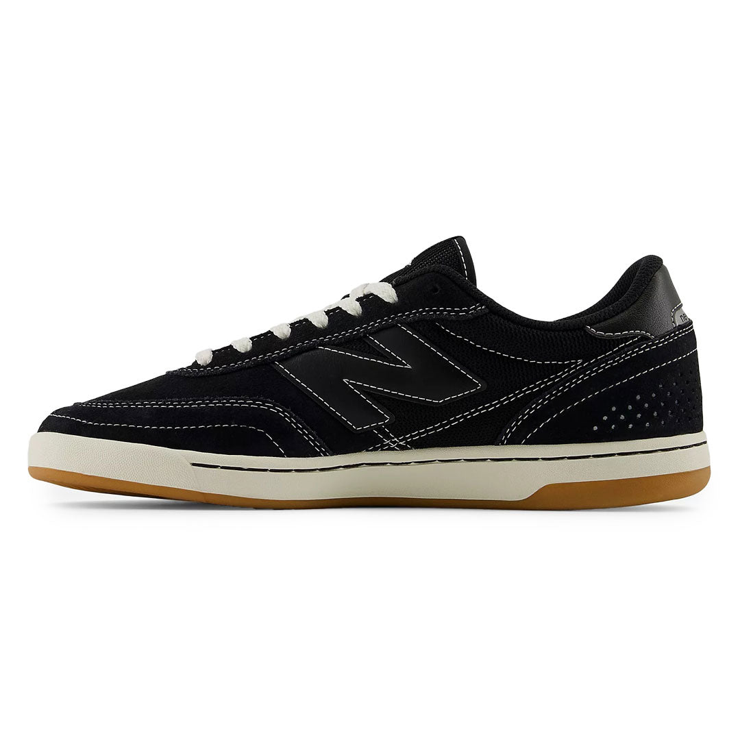 NEW BALANCE NUMERIC(ニューバランス ヌメリック)| UN440BCO V2 / BLACK WITH SEA SALT | スノーボード・スケートボードのTACTICS JAPAN