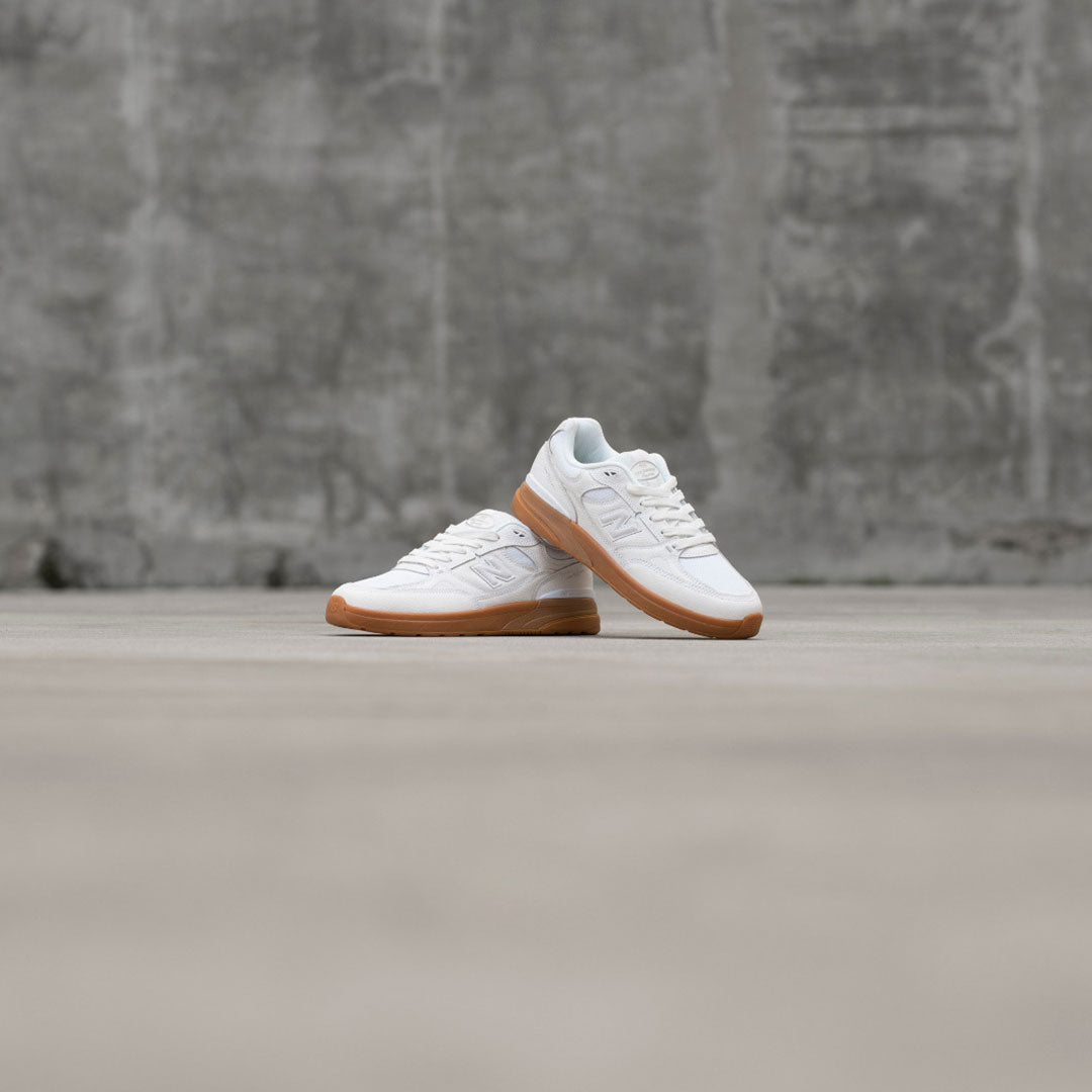 NEW BALANCE NUMERIC(ニューバランス ヌメリック)| UN933WWB ANDREW REYNOLDS | スノーボード・スケートボードのTACTICS JAPAN