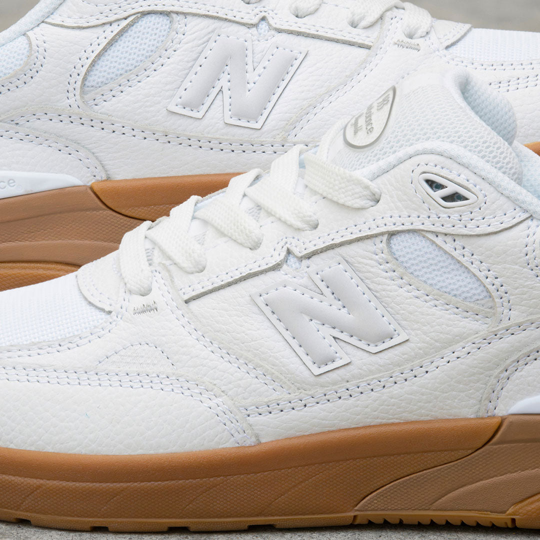 NEW BALANCE NUMERIC(ニューバランス ヌメリック)| UN933WWB ANDREW REYNOLDS | スノーボード・スケートボードのTACTICS JAPAN