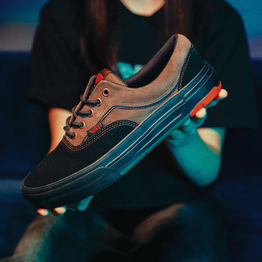 VANS(ヴァンズ)| SKATE ERA WAFFLECUP / BLACK/BROWN | スノーボード・スケートボードのTACTICS JAPAN