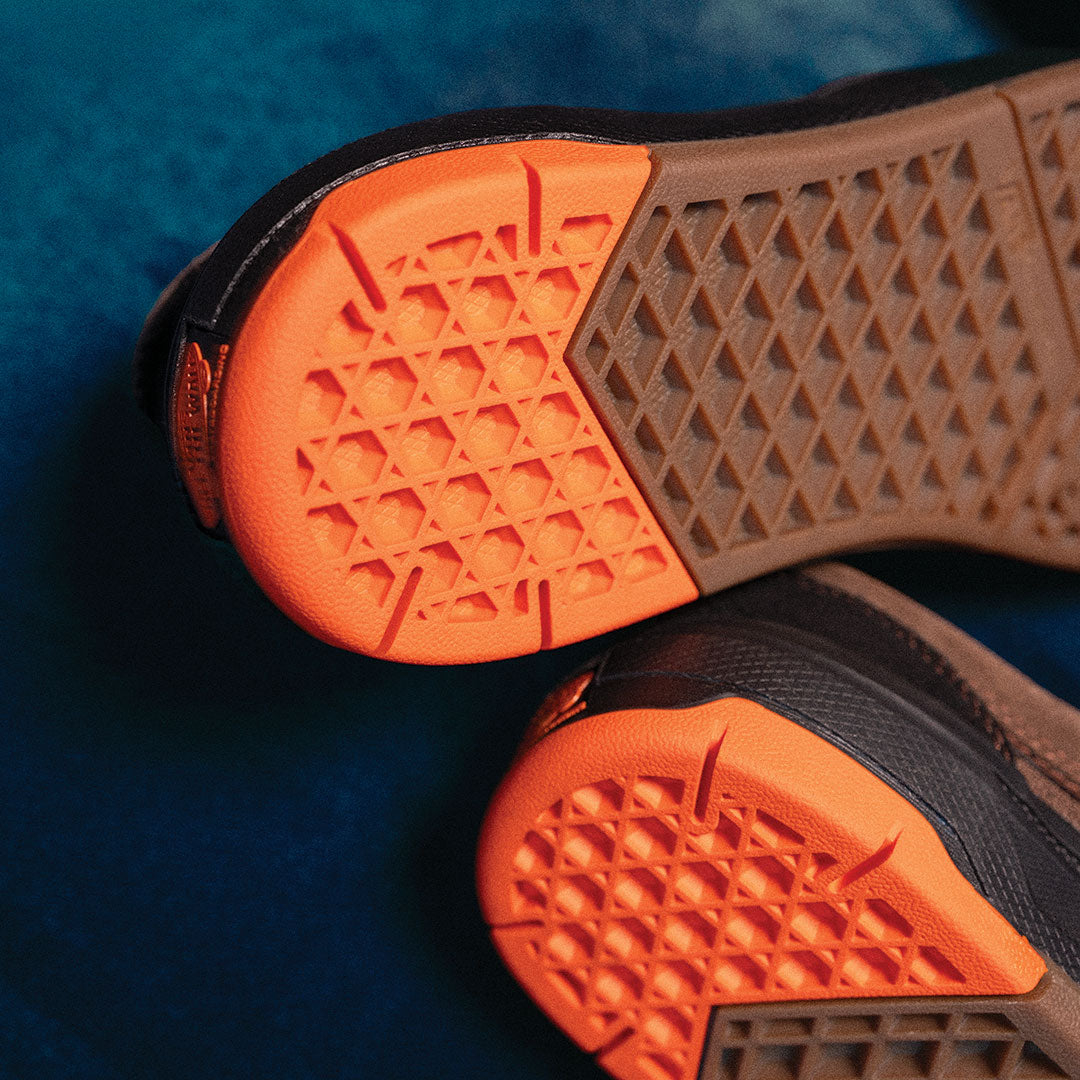 VANS(ヴァンズ)| SKATE ERA WAFFLECUP / BLACK/BROWN | スノーボード・スケートボードのTACTICS JAPAN