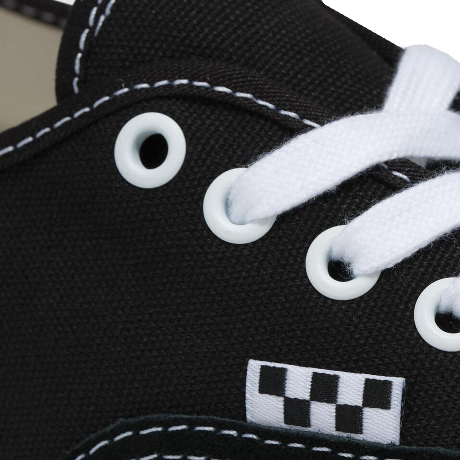 SKATE AUTHENTIC / BLACK/WHITE