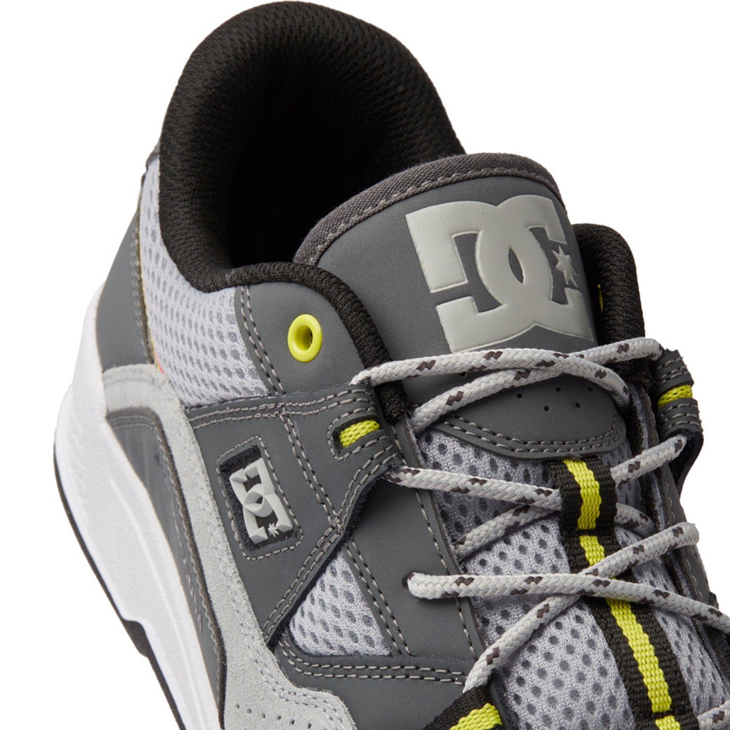 DC SHOES(ディーシー シューズ)| CONSTRUCT | スノーボード・スケートボードのTACTICS JAPAN