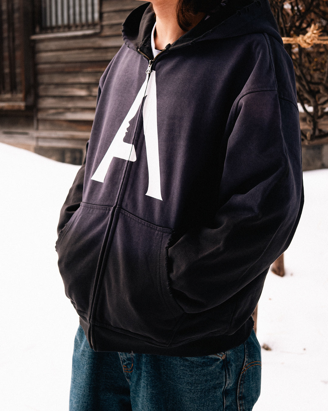 A LOGO ZIP HOODIE / VINTAGE BLACK