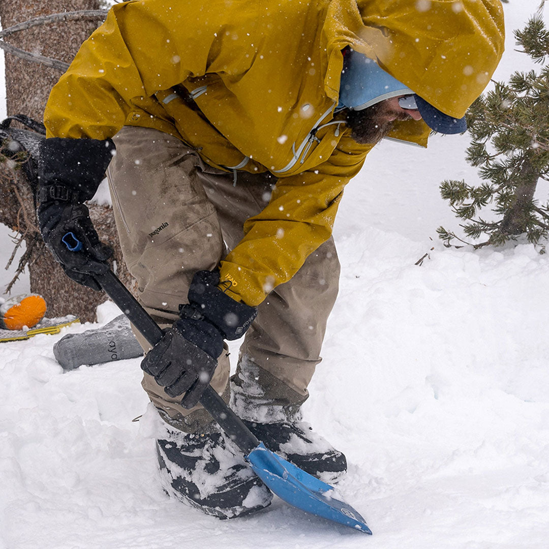 BCA(ビーシーエー)| DOZER 1T AVALANCHE SHOVEL 2027 / BLUE | スノーボード・スケートボードのTACTICS JAPAN