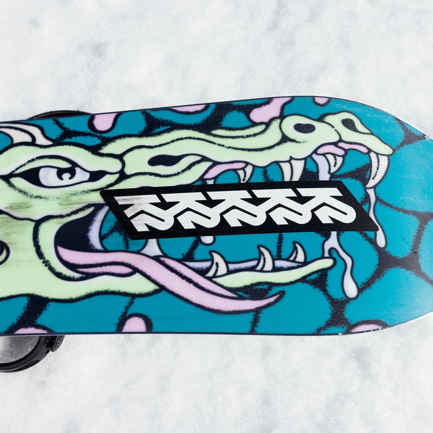 K2 X BRAIN DEAD PASSPORT SNOWBOARD