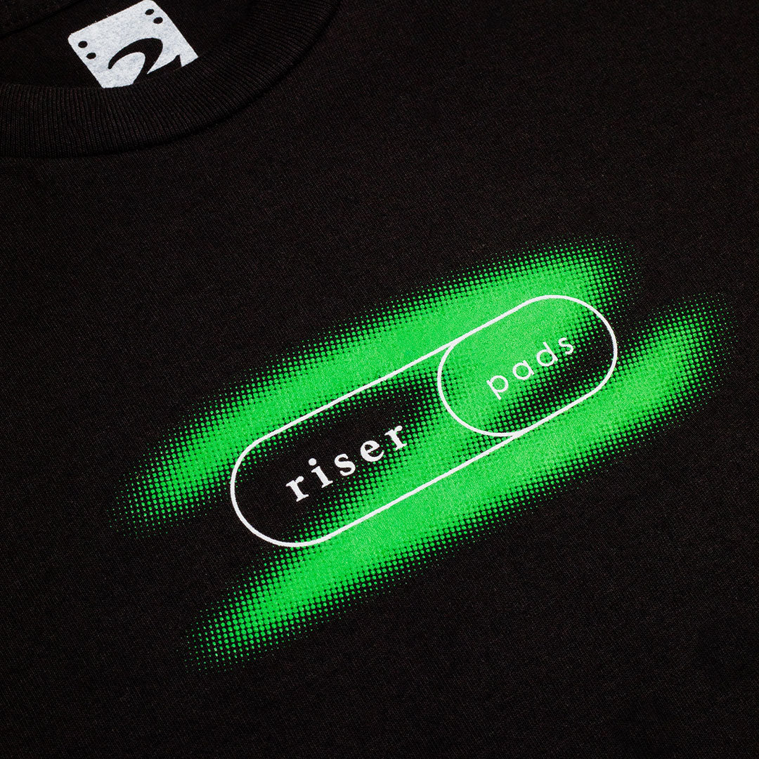 2 RISER PADS(ツーライザーパッズ)| BAND TEE | スノーボード・スケートボードのTACTICS JAPAN
