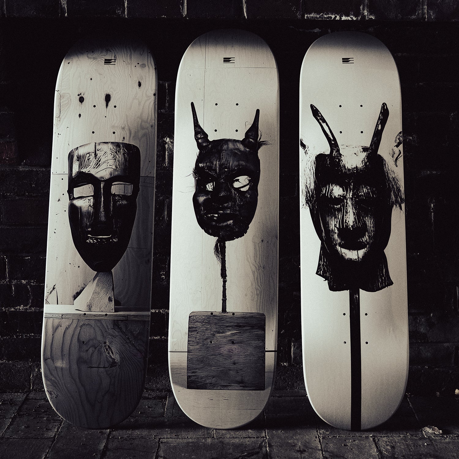 EDGLRD(エッジロード)| BARRIO TRISTE #001 - 8.18 | スノーボード・スケートボードのTACTICS JAPAN