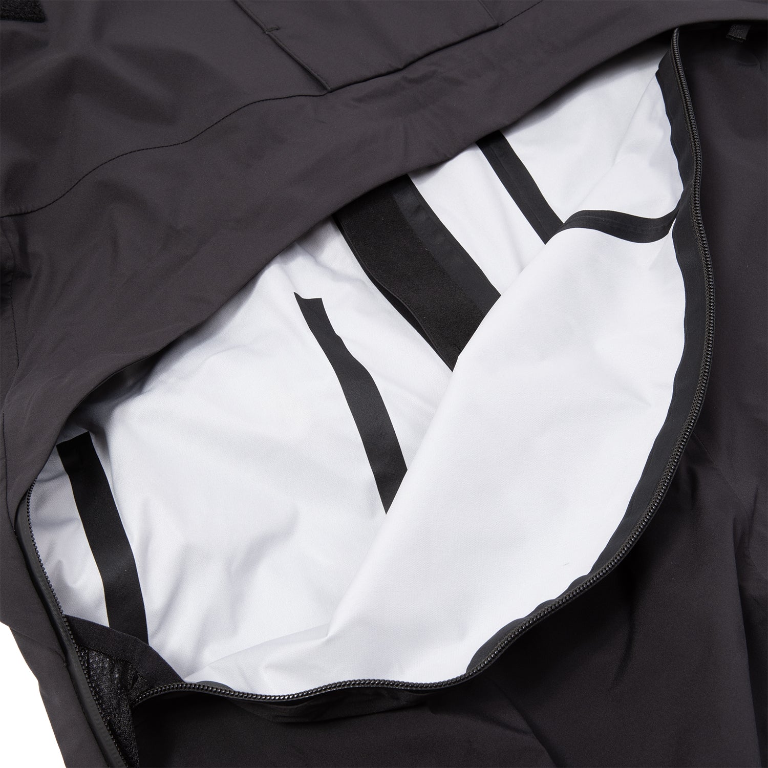 FORUM SNOWBOARDS(フォーラム スノーボード)| FORUM 3-LAYER BACKCOUNTRY BIB / BLACK | スノーボード・スケートボードのTACTICS JAPAN