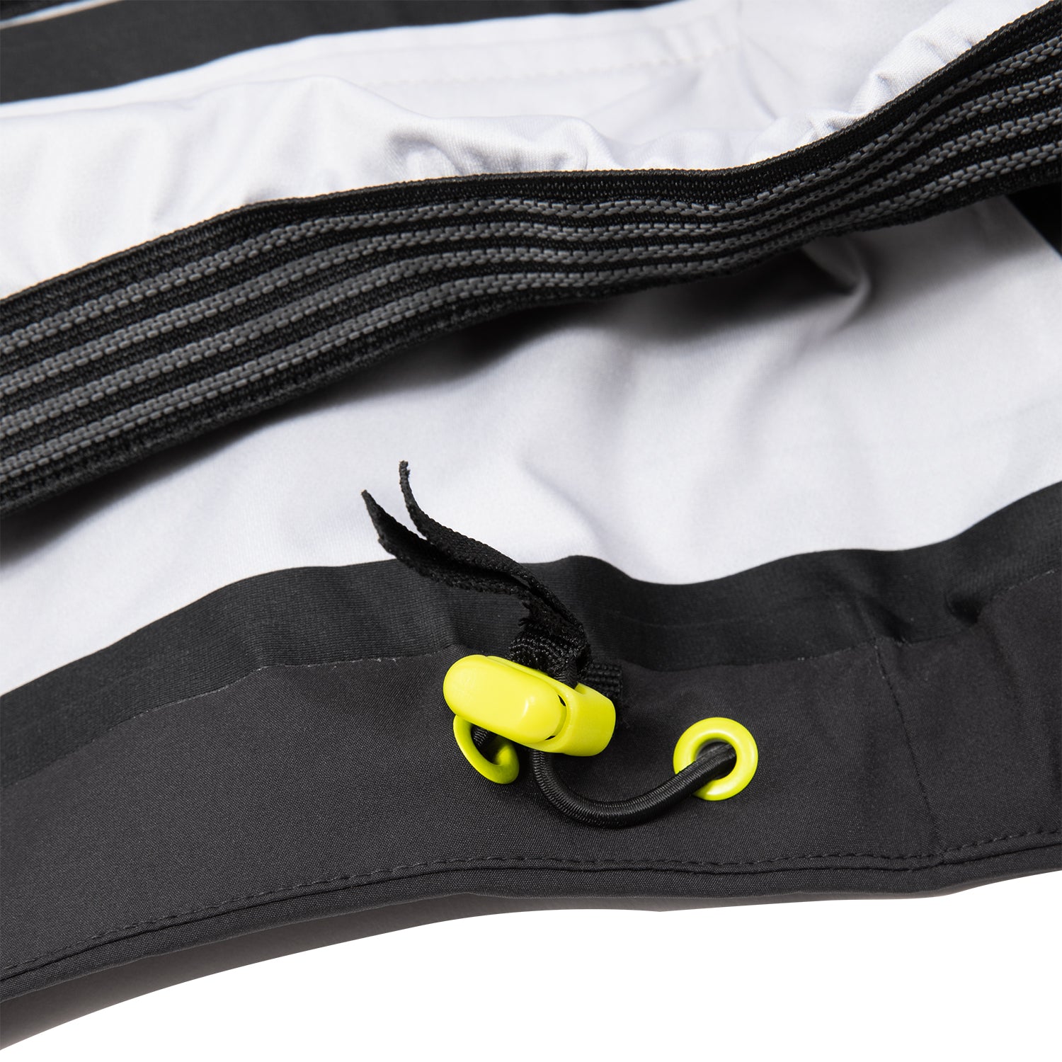 FORUM SNOWBOARDS(フォーラム スノーボード)| FORUM 3-LAYER BACKCOUNTRY JACKET / BLACK | スノーボード・スケートボードのTACTICS JAPAN
