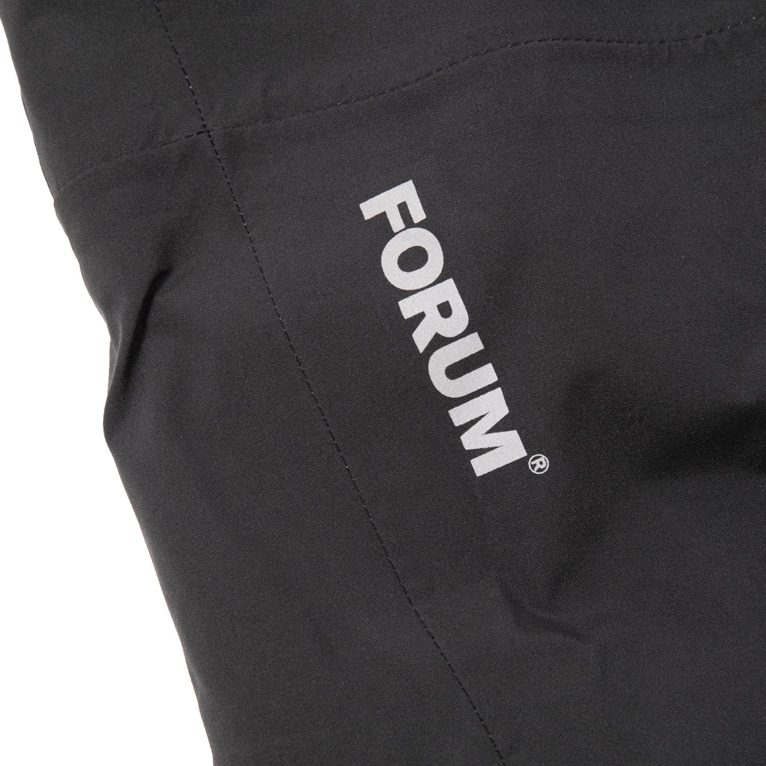 FORUM SNOWBOARDS(フォーラム スノーボード)| FORUM 3-LAYER BACKCOUNTRY JACKET / BLACK | スノーボード・スケートボードのTACTICS JAPAN