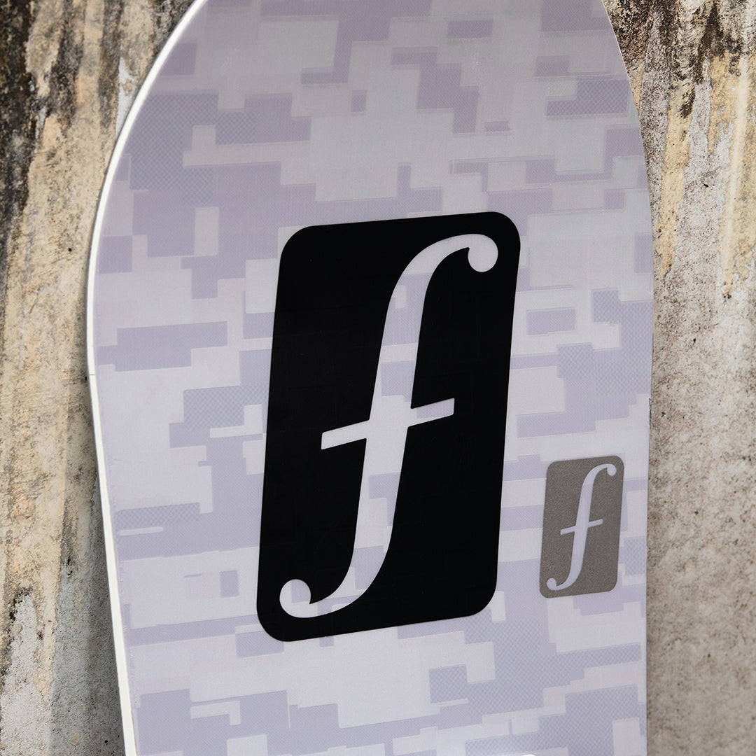 FORUM TEAM DIECUT STICKER / WHITE