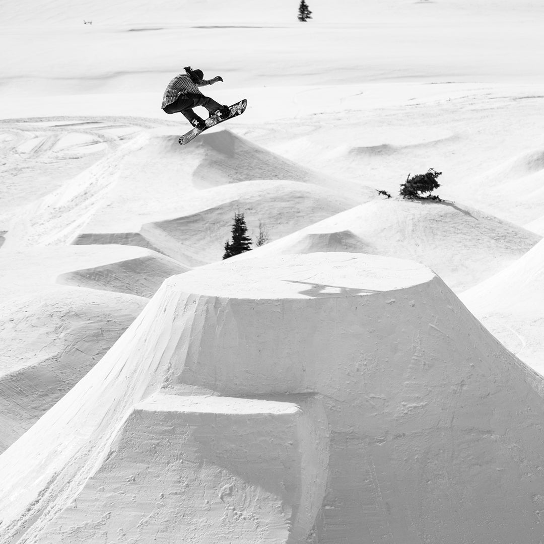 BENT METAL(ベント メタル)AXTION SNOWBOARD BINDINGS 2026 / BLACK | スノーボードのTACTICS JAPAN