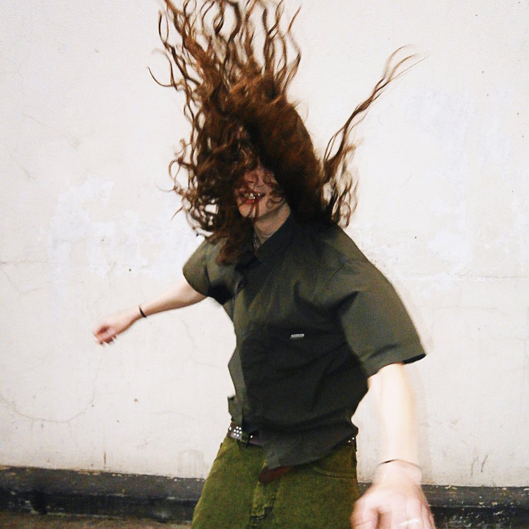 POLAR SKATE CO.(ポーラー スケート カンパニー)| MITCH SHIRT / DIRTY BLACK | スノーボード・スケートボードのTACTICS JAPAN