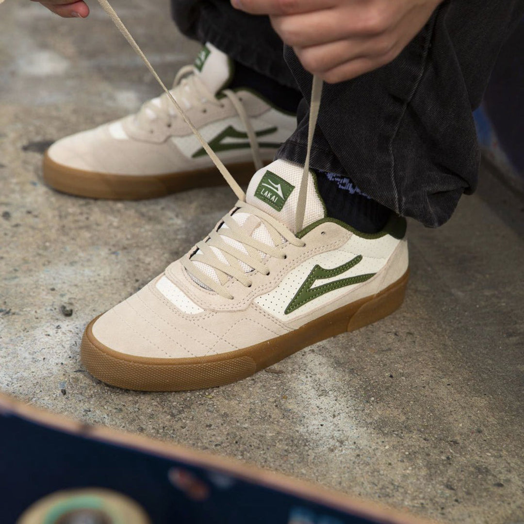LAKAI(ラカイ)| CAMBRIDGE EVERGREEN CREAM SUEDE | スノーボード・スケートボードのTACTICS JAPAN