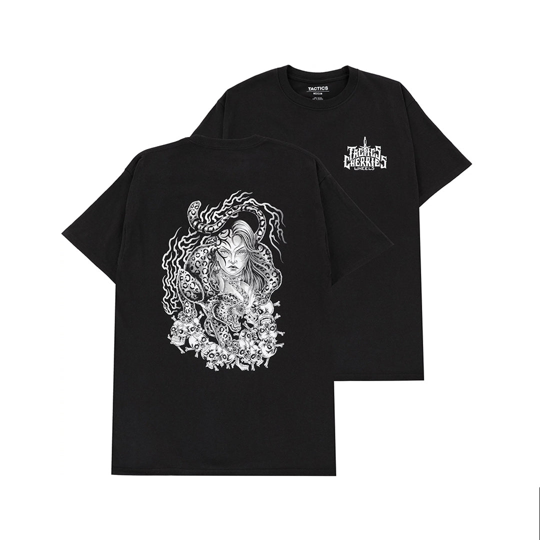 TACTICS(タクティクス)| CHERRIES × TACTICS WHEELS T-SHIRT / BLACK | スノーボード・スケートボードのTACTICS JAPAN