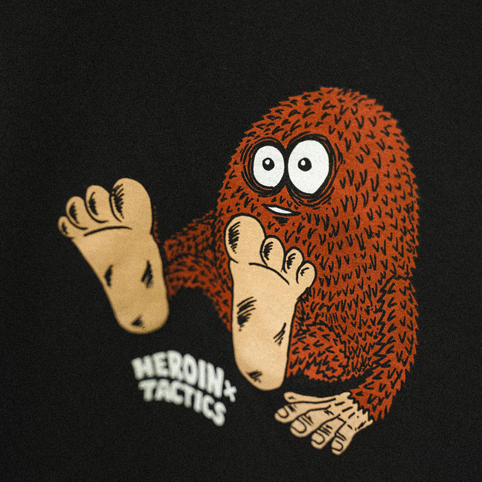 HEROIN SKATEBOARDS(ヘロイン スケートボード)| HEROIN X TACTICS EGGFOOT SS T-SHIRT / BLACK | スノーボード・スケートボードのTACTICS JAPAN