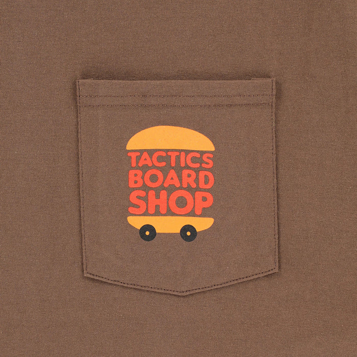 TACTICS(タクティクス)| NICE BUNS SS POCKET T-SHIRT / BROWN | スノーボード・スケートボードのTACTICS JAPAN