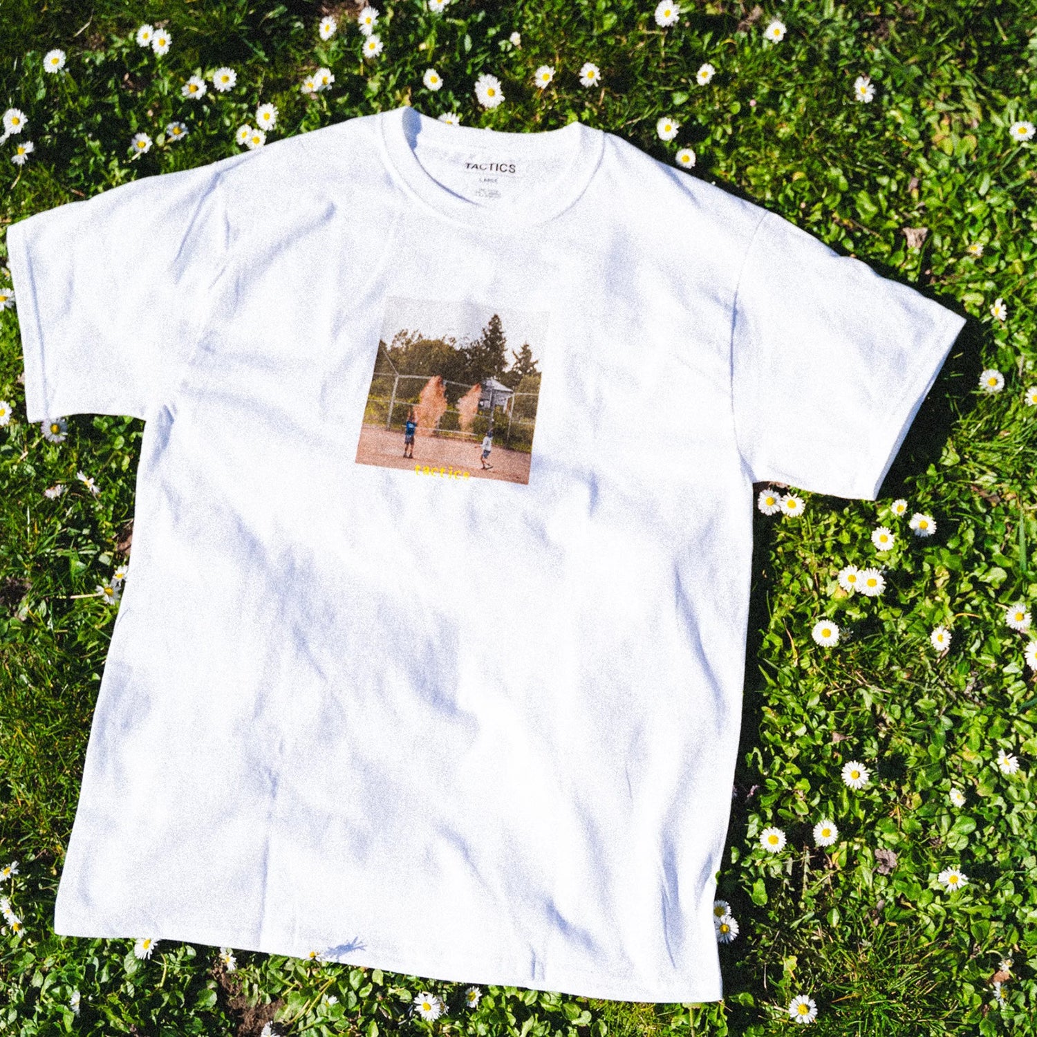 TACTICS(タクティクス)tactics-sand-monsters-t-shirt-white