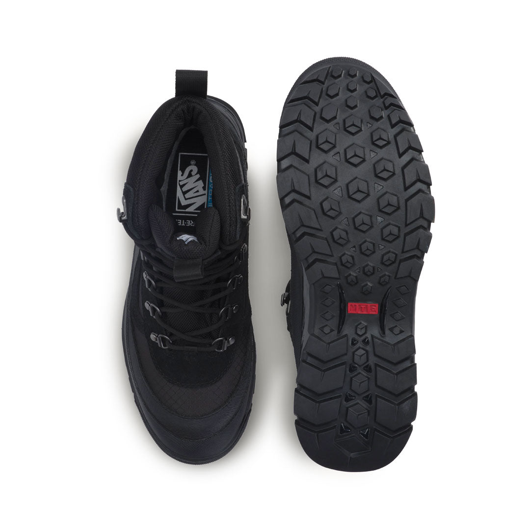 VANS(ヴァンズ)| SNOW KICKER GORE-TEX BOOT / BLACKOUT | スノーボード・スケートボードのTACTICS JAPAN