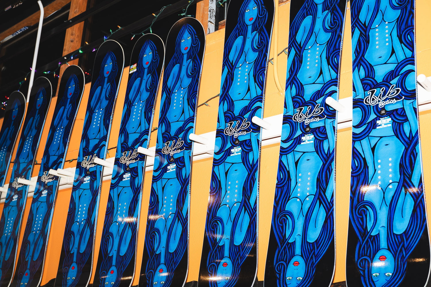 LIBTECH X TACTICS X JAMIE LYNN LIMITED SNOWBOARDS