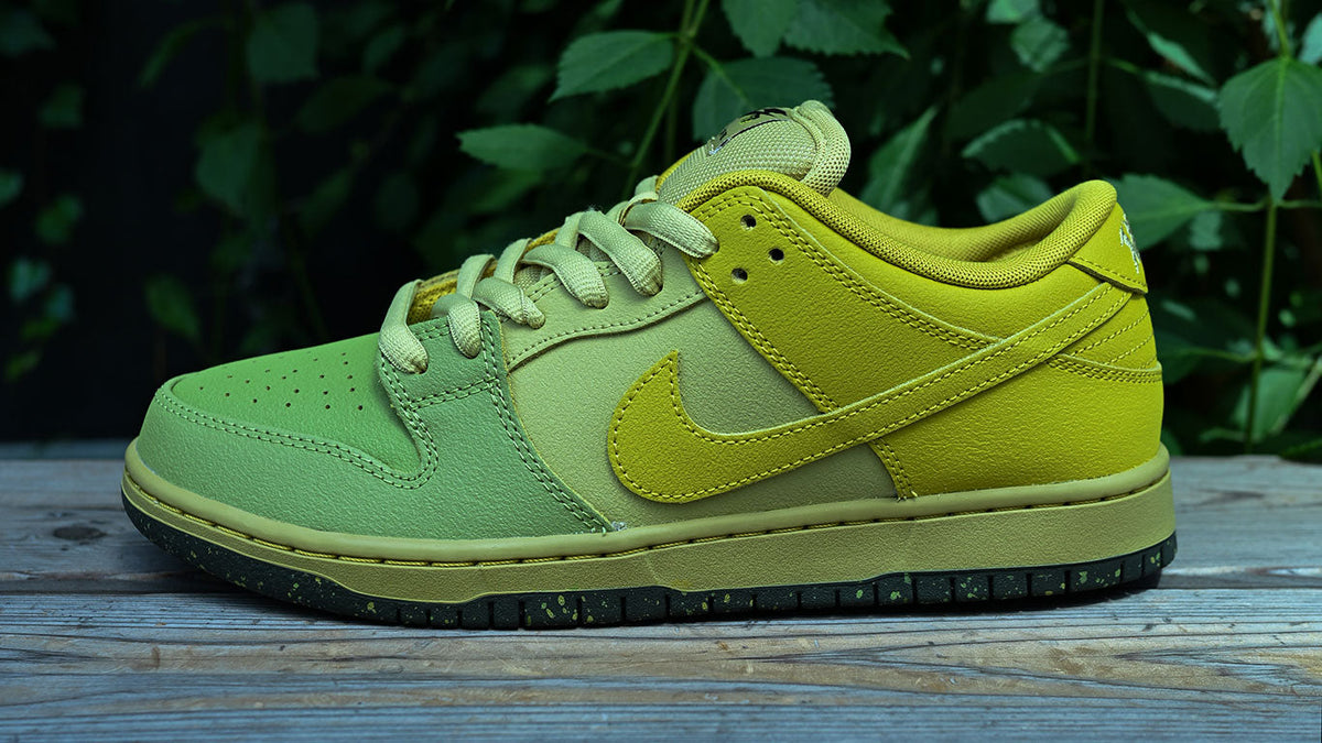 Nike SB Dunk Low Pro “Saffron Quartz”