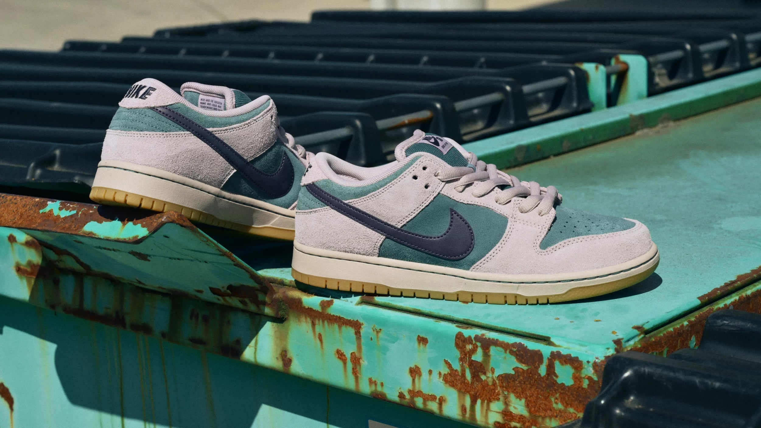 NIKE SB】NIKE SB DUNK LOW PRO 