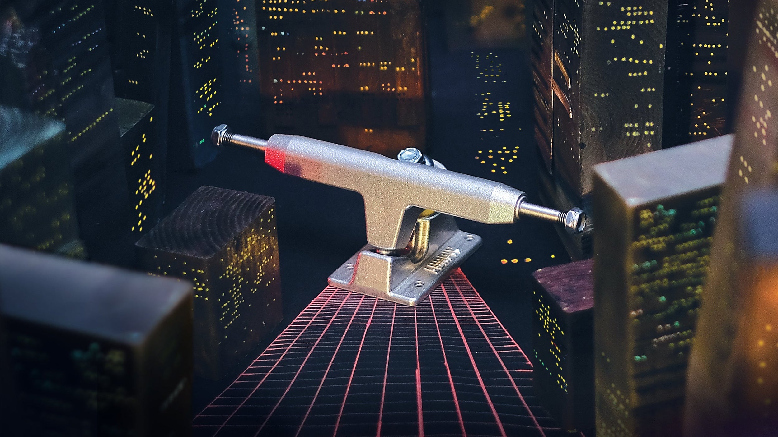 LURPIV（ラーピヴ） | スノーボード・スケートボードのTACTICS JAPAN