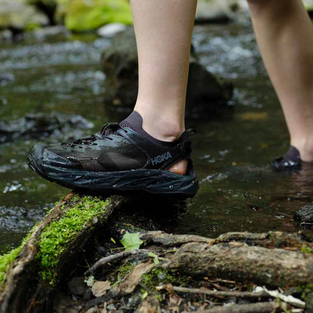 HOKA（ホカ）| HOPARA 2 / BLACK/BLACK | スノーボード・スケート