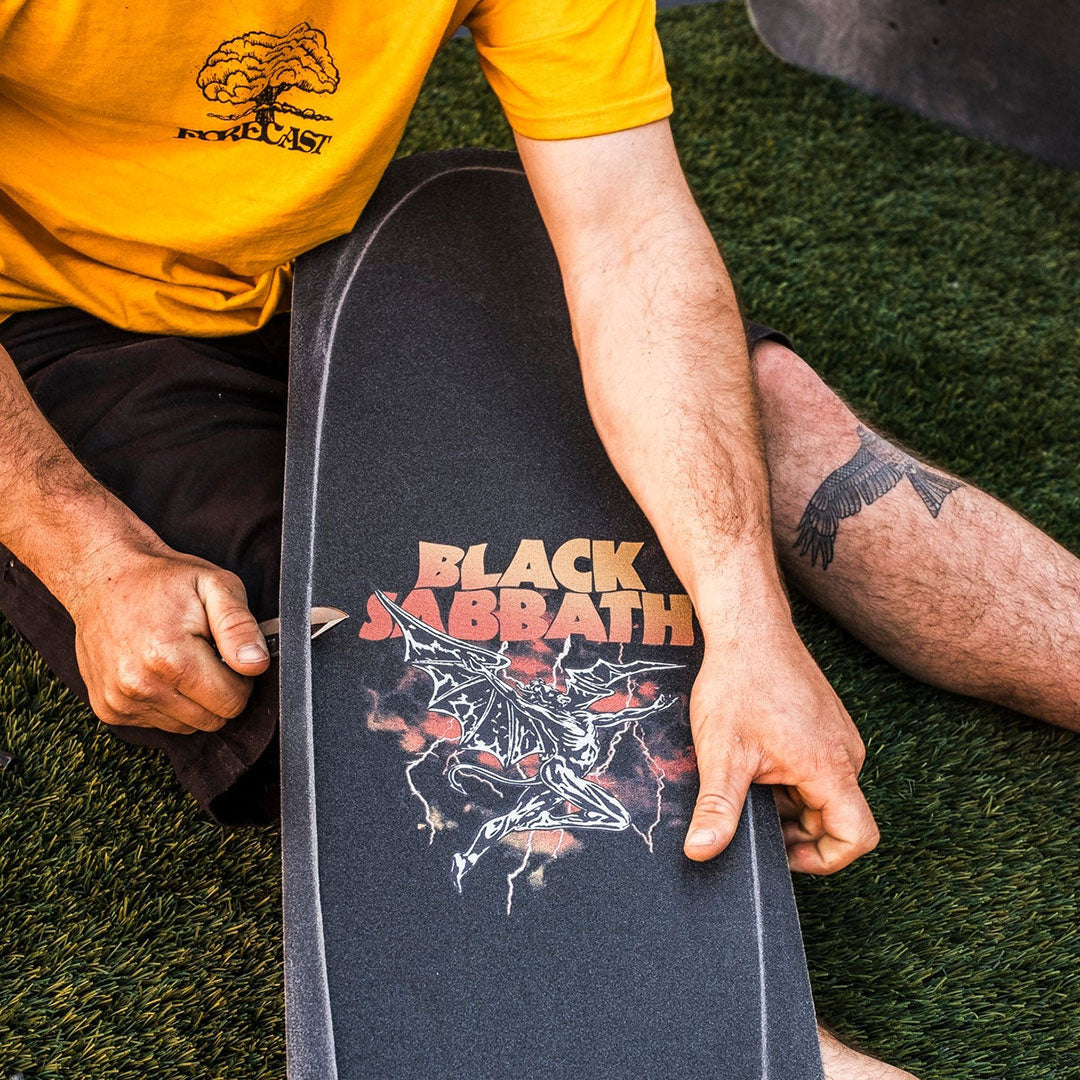 MOB GRIP（モブ グリップ）| 11IN BLACK SABBATH HENRY 2 MOB GRIPTAPE | スノーボード・スケートボードのTACTICS JAPAN