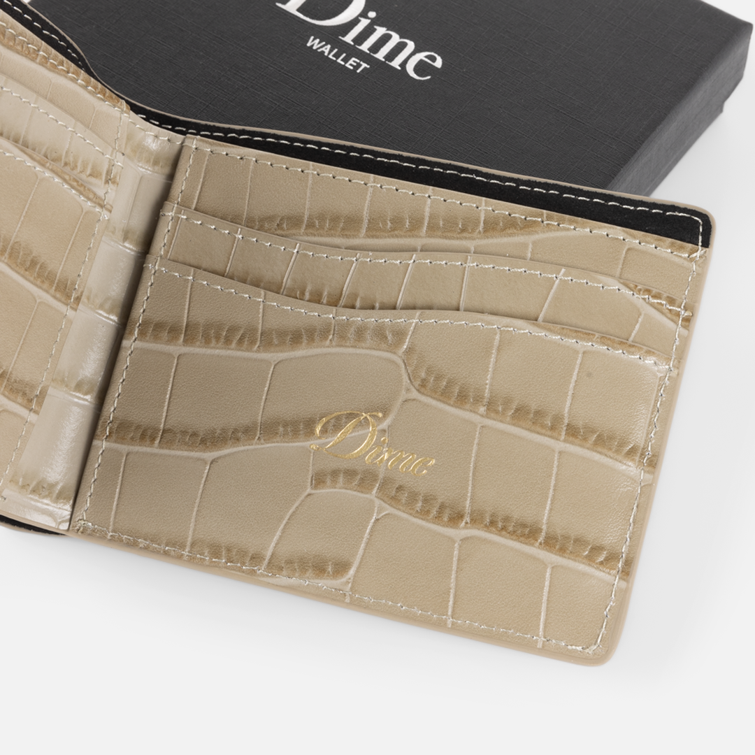DIME MTL（ダイム モントリオール）| CROC BIFOLD WALLET / TAN | スケートボード・スノーボードのTACTICS JAPAN
